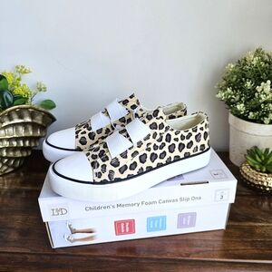 NWT Lily & Dan Children's Cheetah Print Canvas Slip-On Sneakers | Size 3